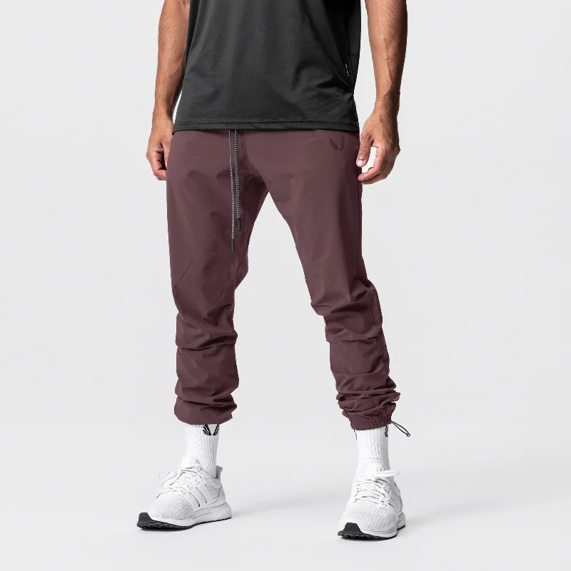 0494. Ultralight Track Pant - Plum