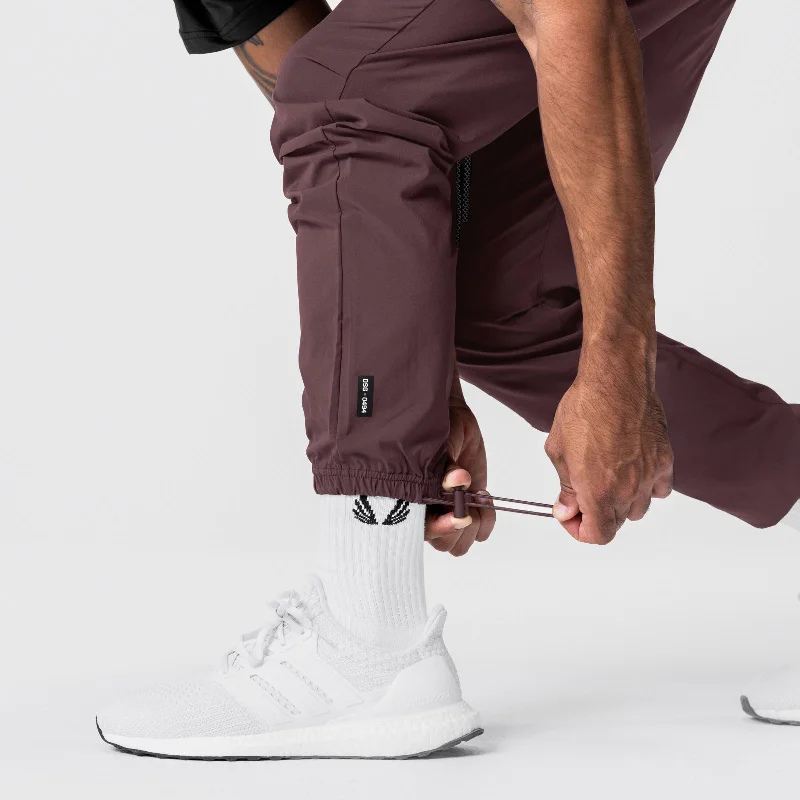 0494. Ultralight Track Pant - Plum