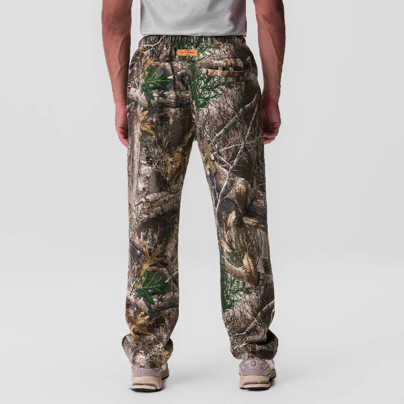 0840. Tech Essential™ Straight Leg Sweats - Realtree® Camo ""Training Division""