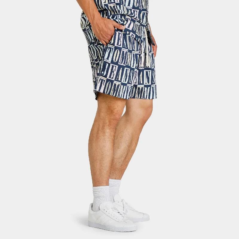 Tommy Jeans All Over Print Beach Shorts / Tommy Graphic AOP