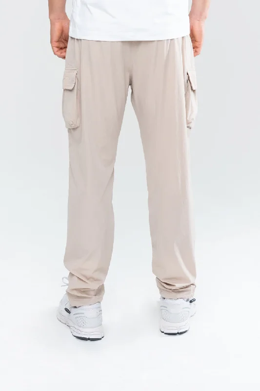 MEN'S PERFORMANCE TECH CARGO JOGGERS - TAUPE