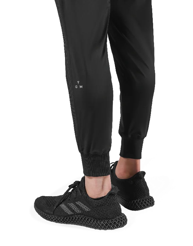 Tapered Stretch Rib Pants - Black