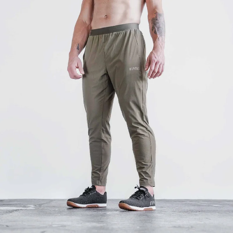 Men's Lightweight Woven Track Pant