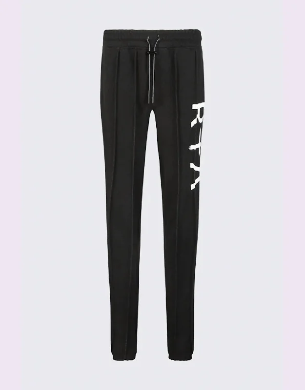 Hayle Sweatpant In Black