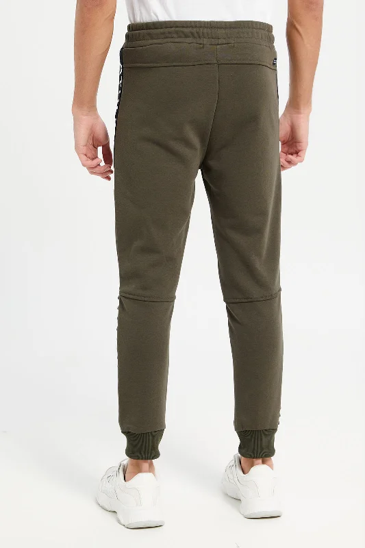 Men Olive Print Active Pants