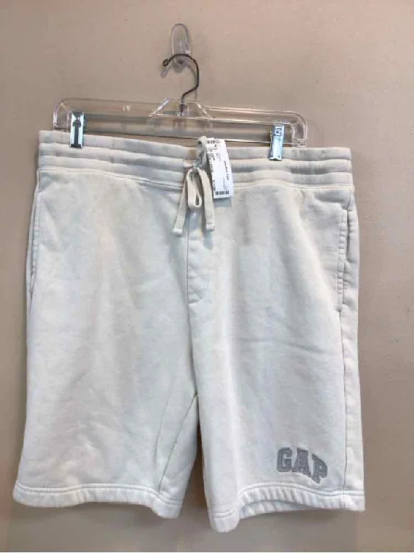 SIZE LARGE GAP Men's SHORTS