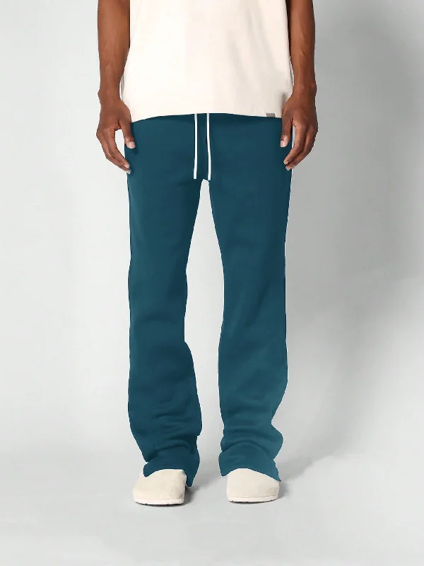 Straight Fit Washed Jogger With Split Hem College Ready