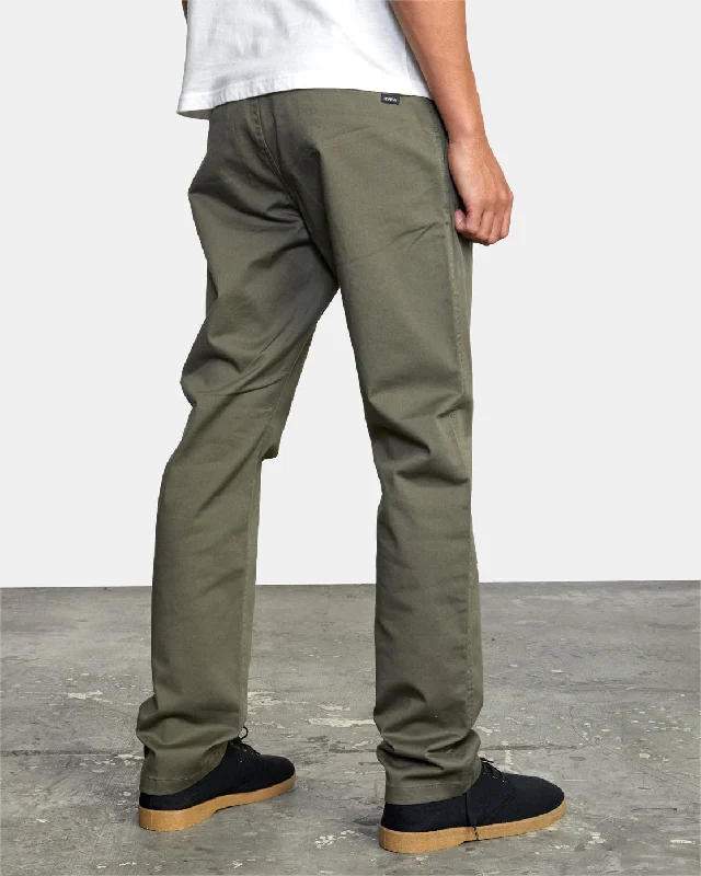 The Weekend Stretch Straight Fit Pants - Olive