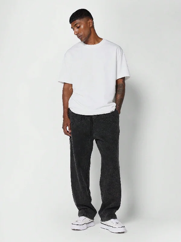 Washed Carpenter Jogger With Front Embroidery College Ready