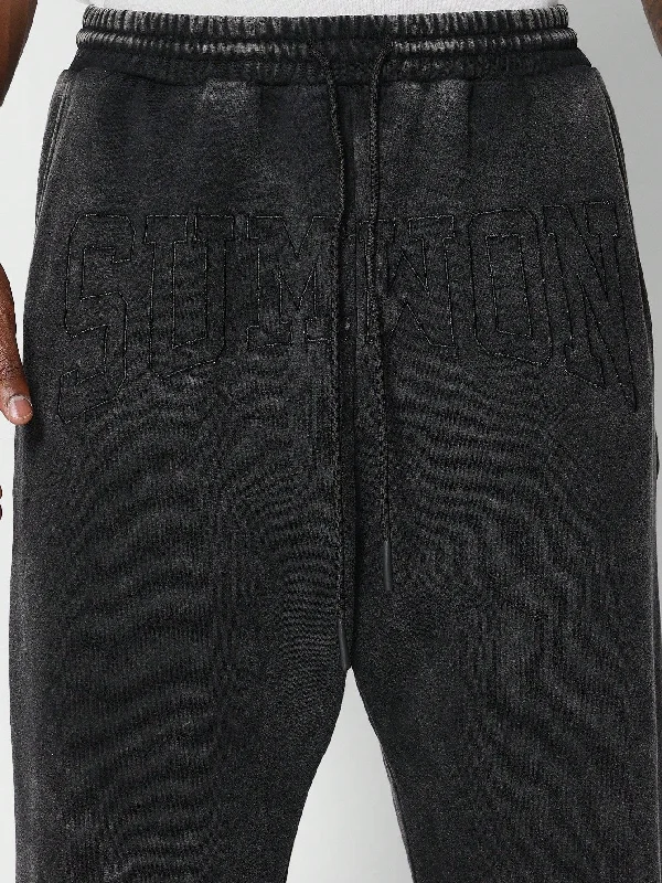 Washed Carpenter Jogger With Front Embroidery College Ready