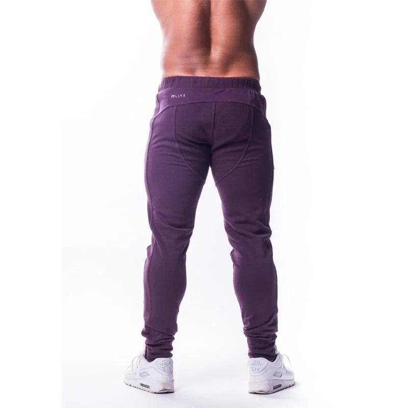 Nebbia AW Joggers 719 - Burgundy