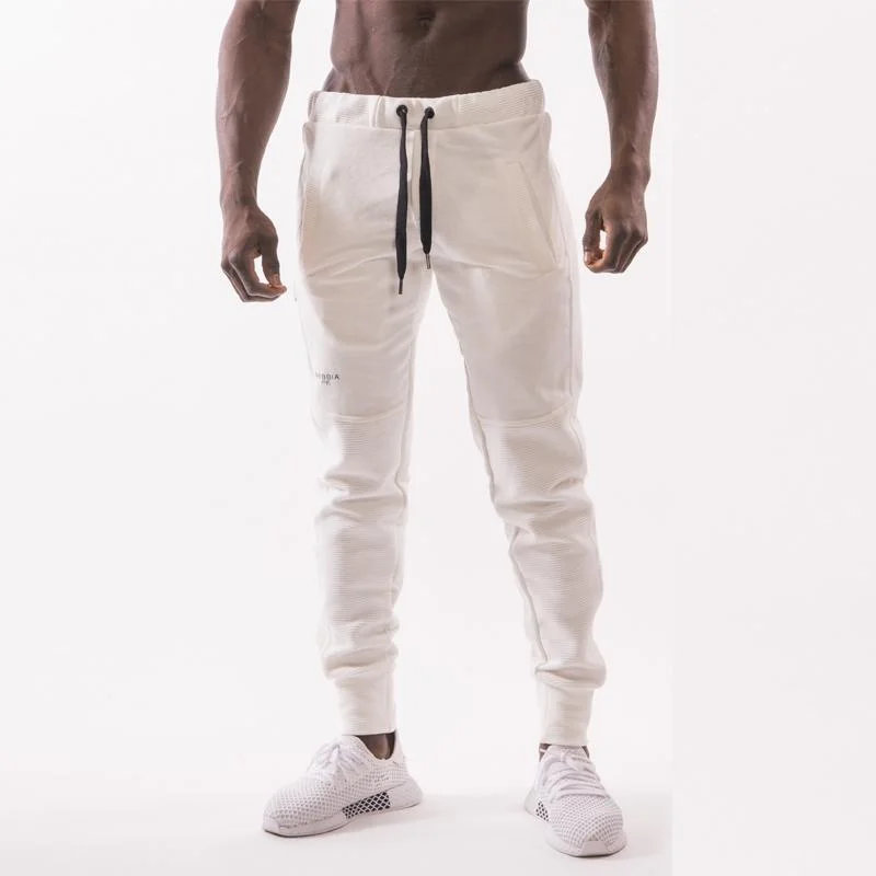 Nebbia AW Joggers 719 - Cream