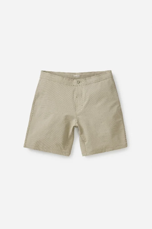 WANDERER HYBRID SHORT